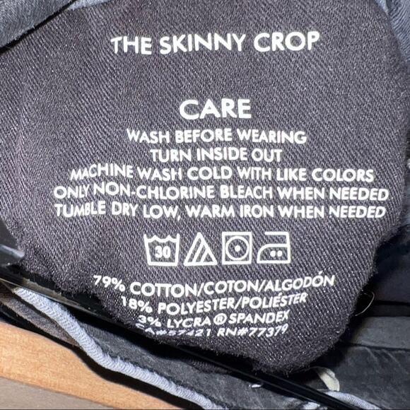 Ann Taylor black mid rise skinny jeans w unfinished raw hem size 0 B55 - Picture 3 of 4